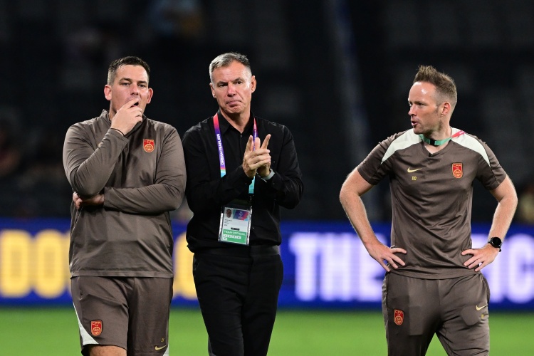 在线娱乐-马德兴：米利西奇去留仍未有定论 获世界杯入场券已有交代